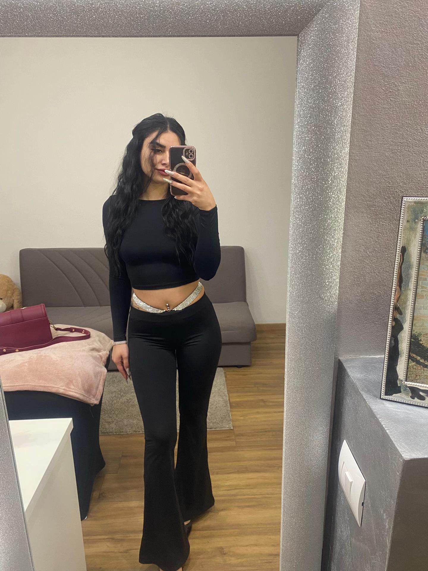 @Ana 🎀