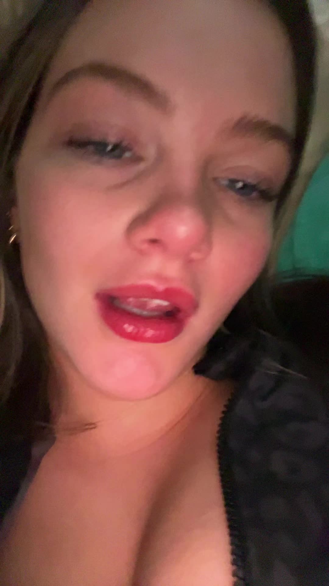 @Carys Roberts