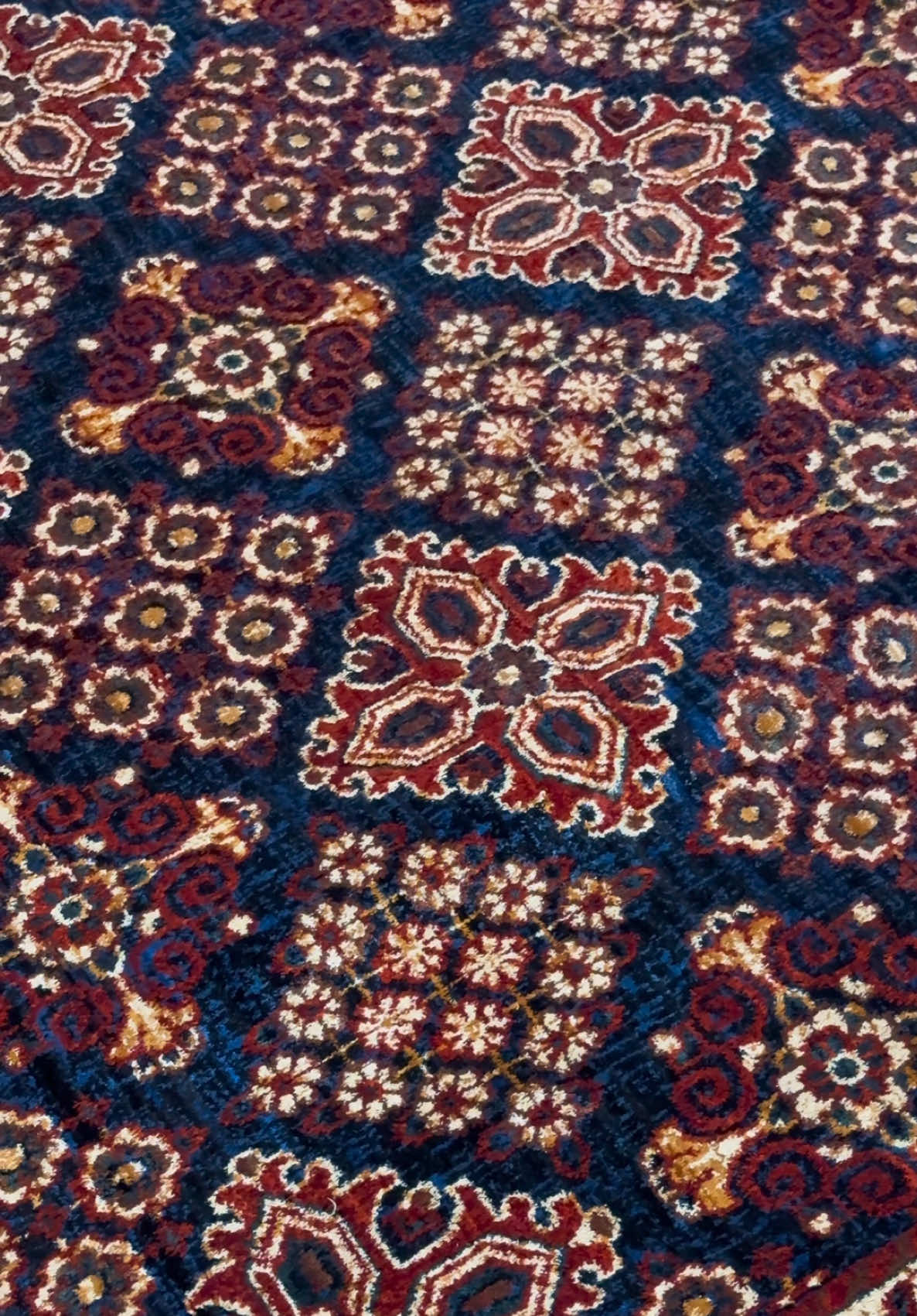 @Royal Rugs - قالین فروشی رویال