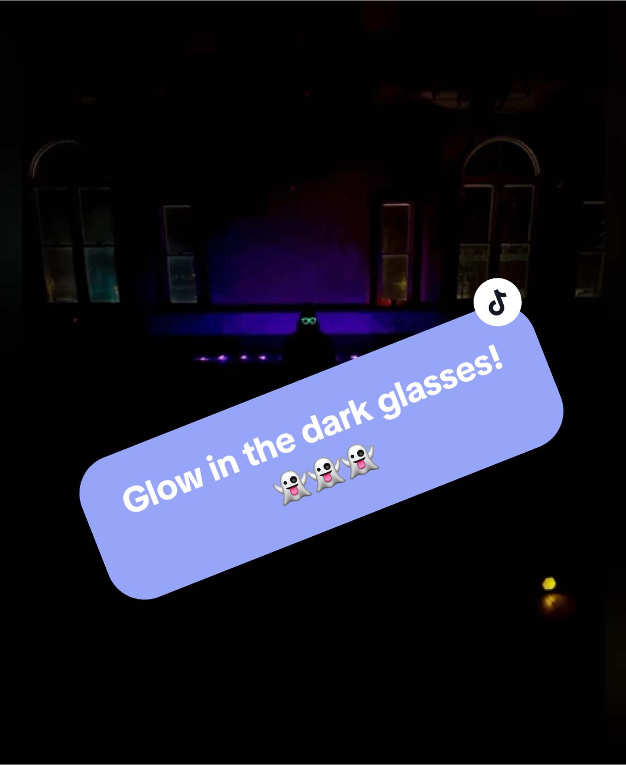 @TheresaHauntsTheMansion