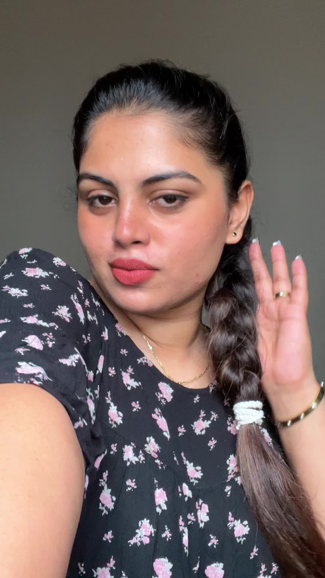 @Divya ᥫ᭡✨