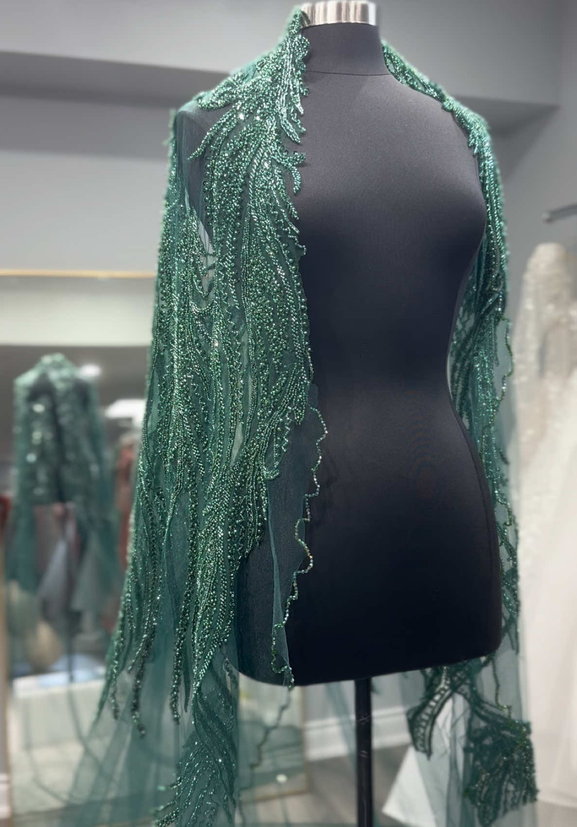 @Emerald Couture Dress Inc.