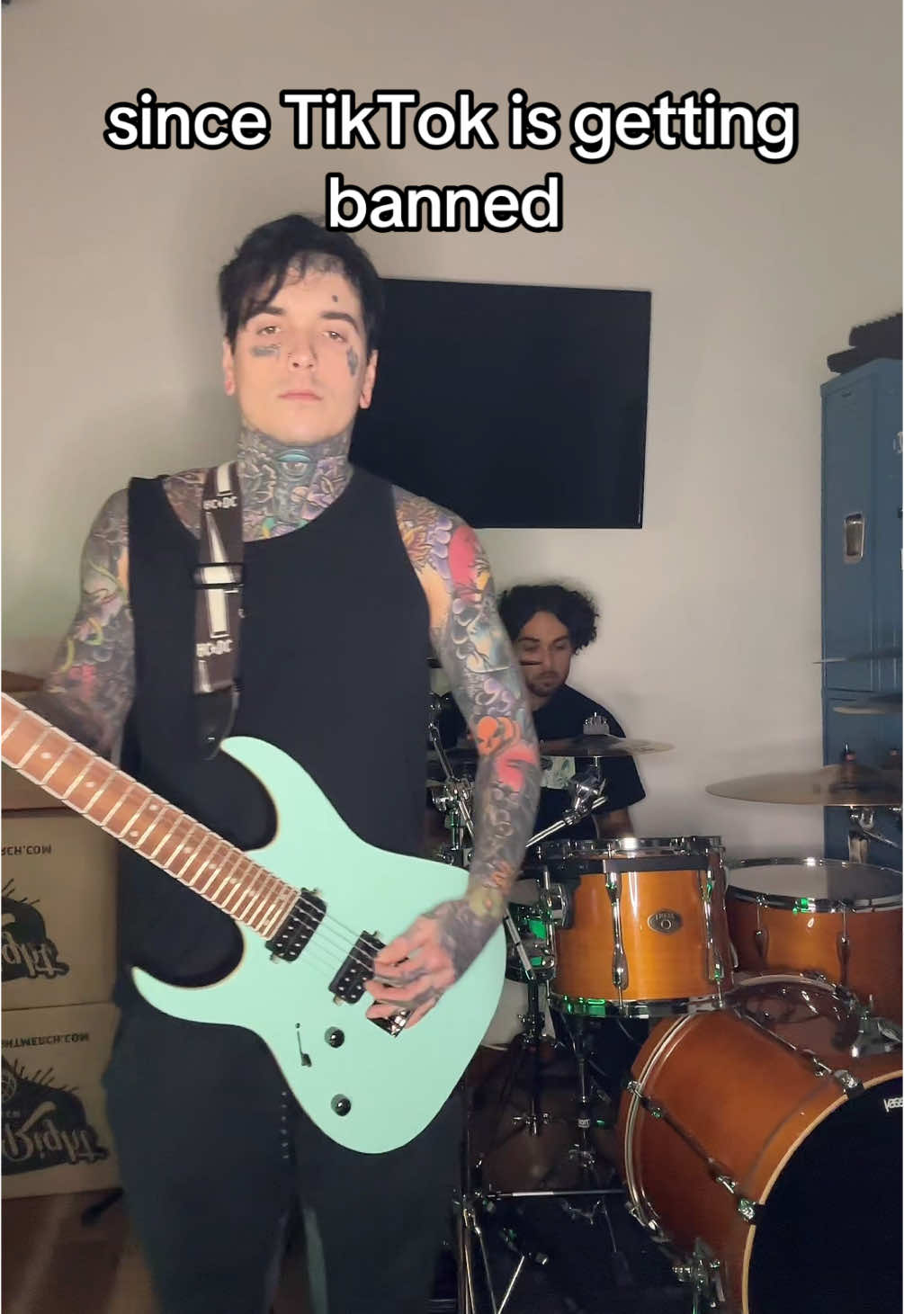 @numb_tv