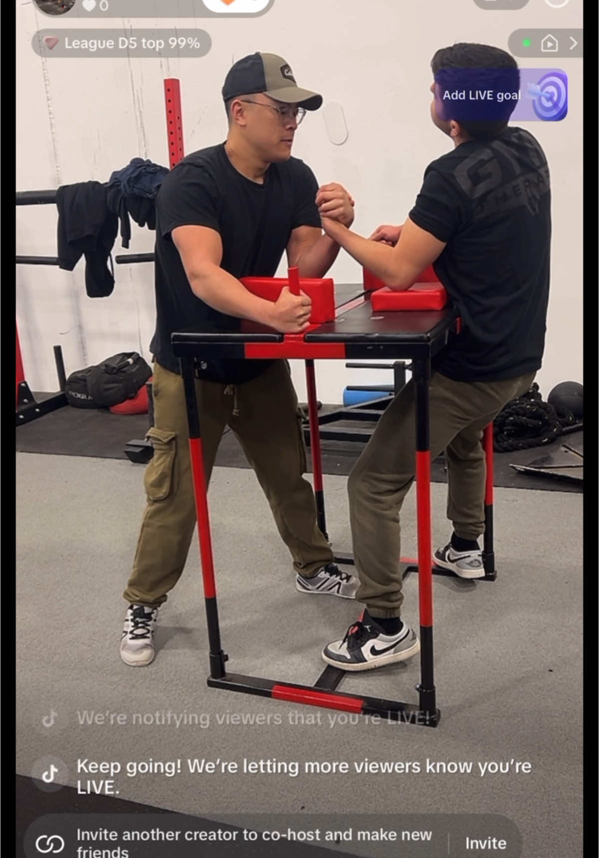 @Arm Wrestling Spectrum
