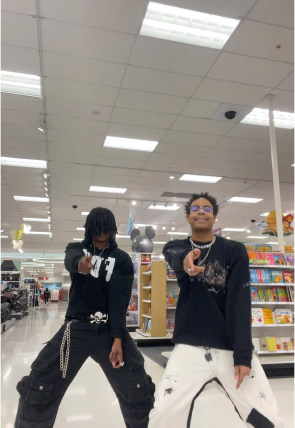 @★ 𝑅𝐸𝐿𝐿★