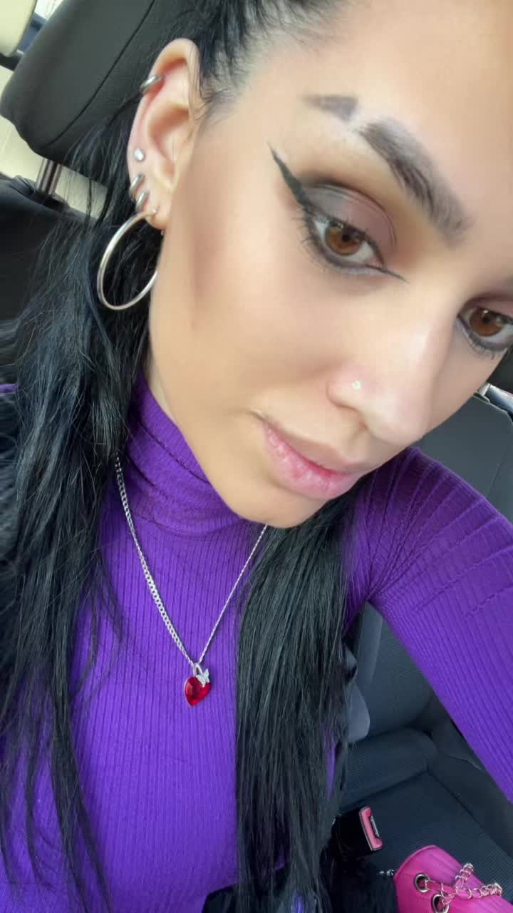 @Victorious__00
