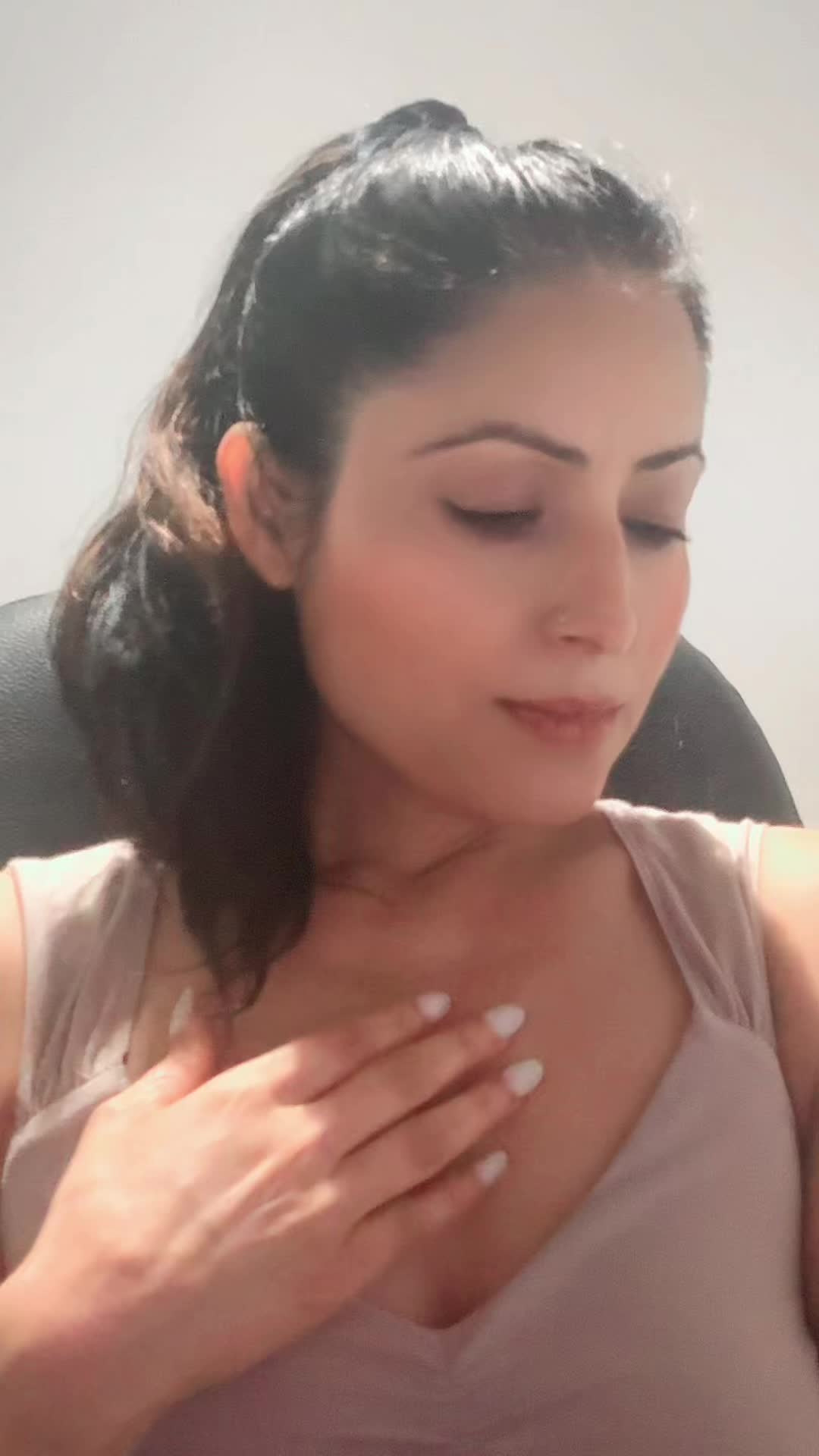 @Chandni🤍