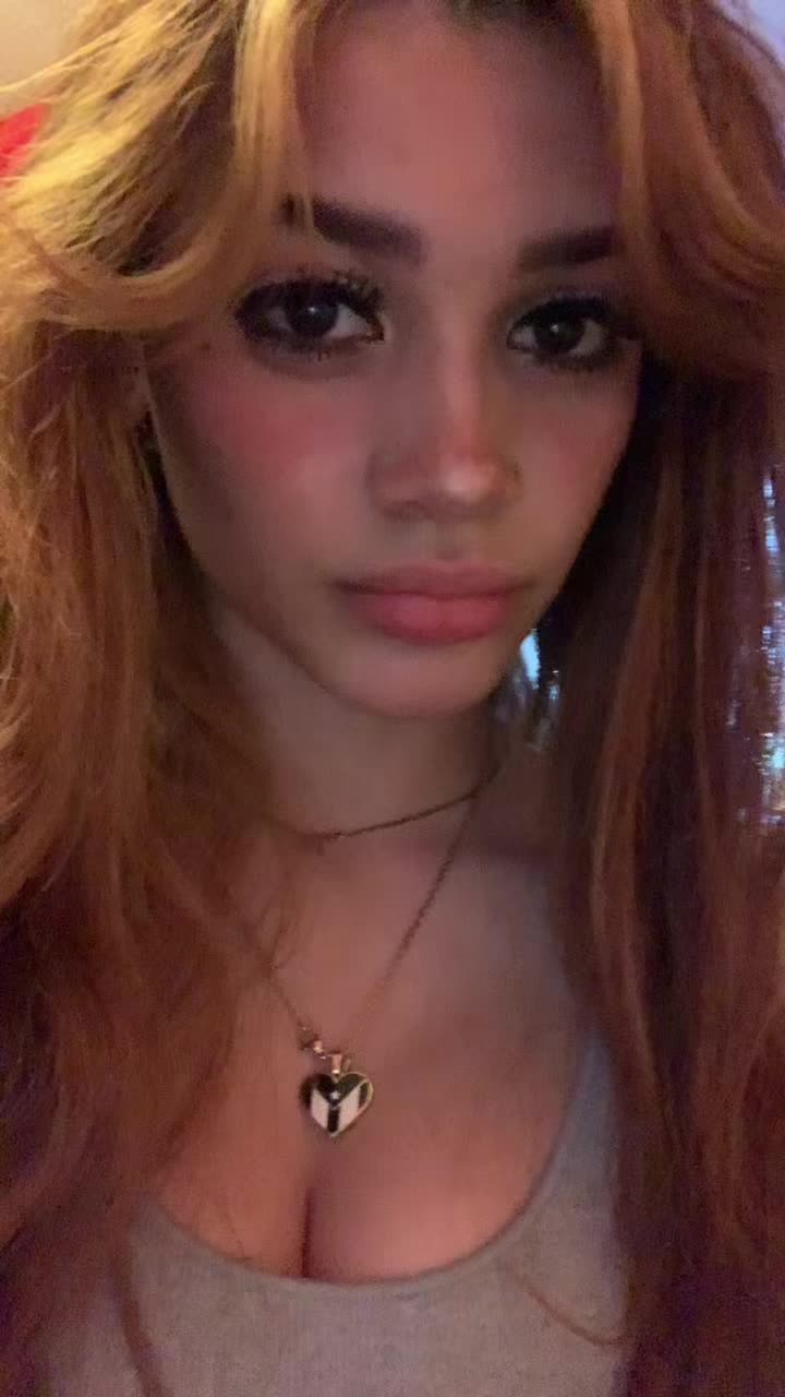 @Bombshell.com🐬🦋🎨💘💎