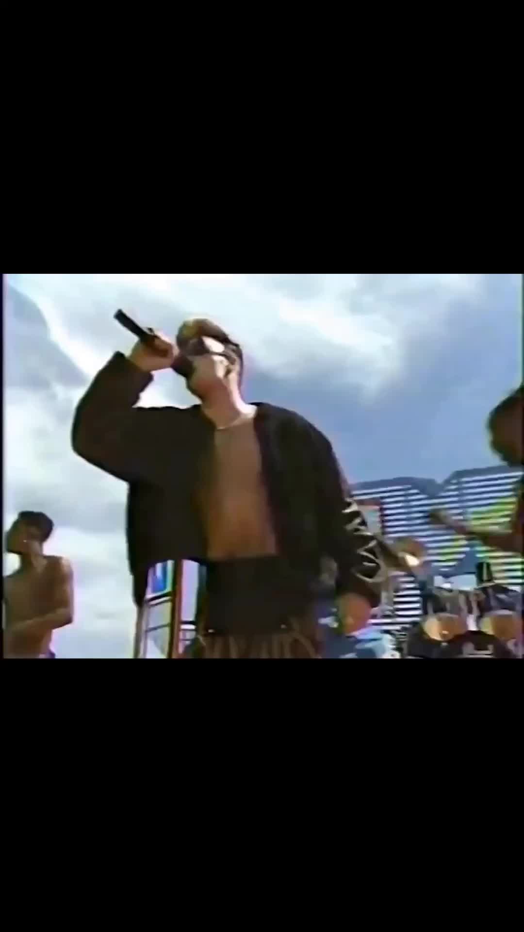 @TunedInToHistory