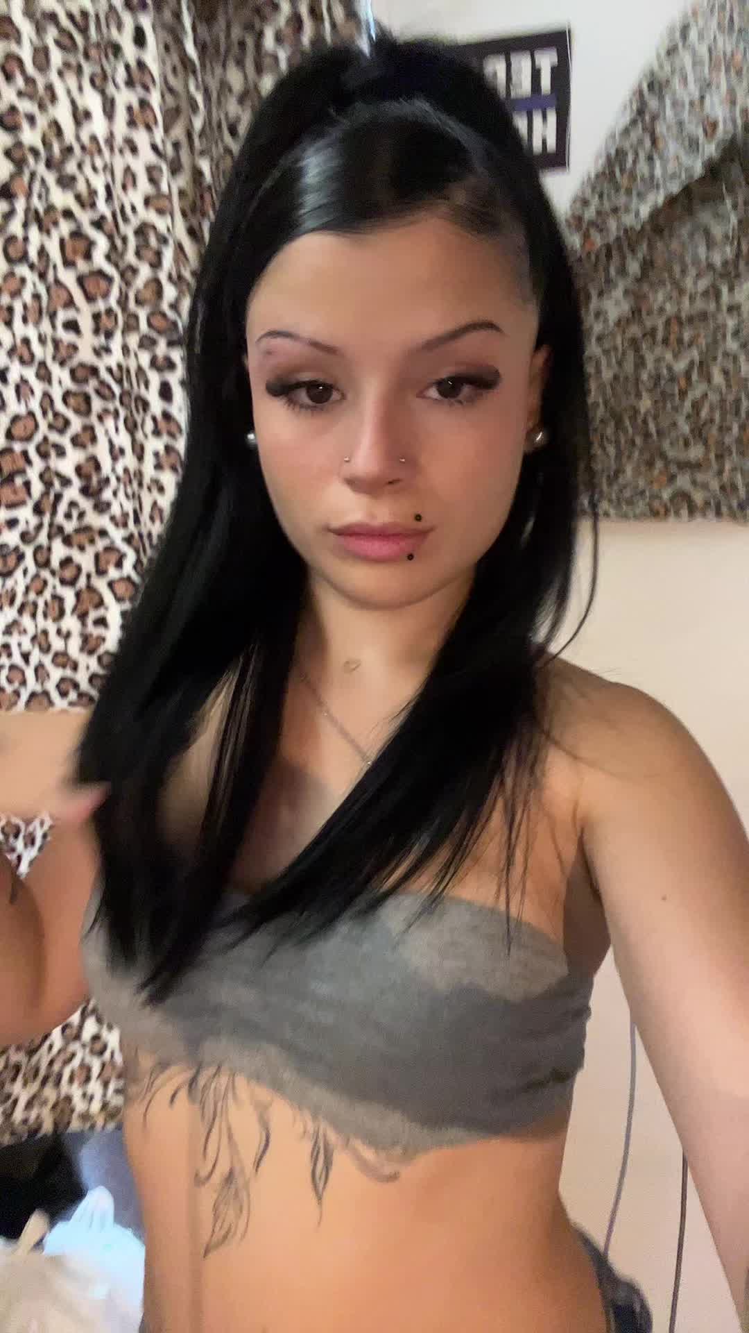 @N4yyy