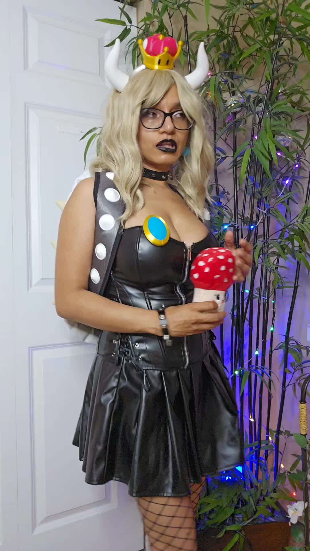 Goddess Rarity (@goddessrarity) - Urlebird