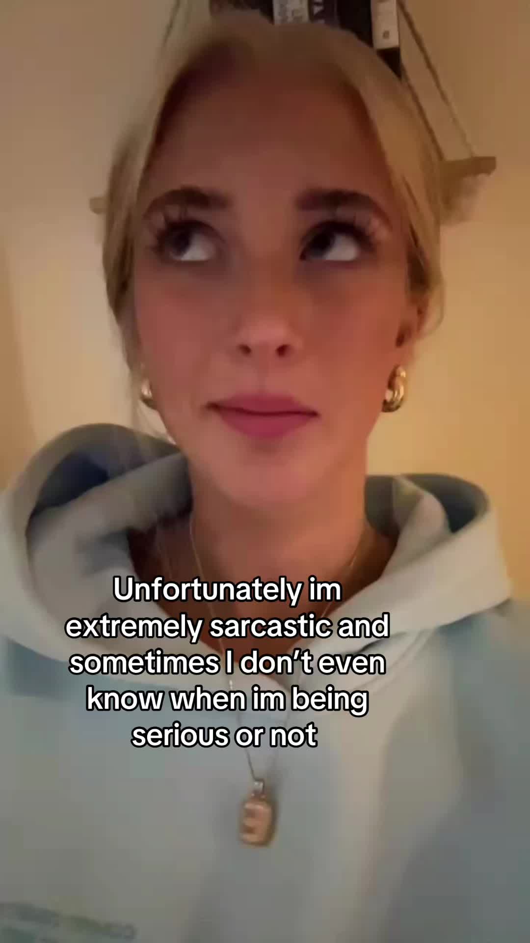 @theelliebarker
