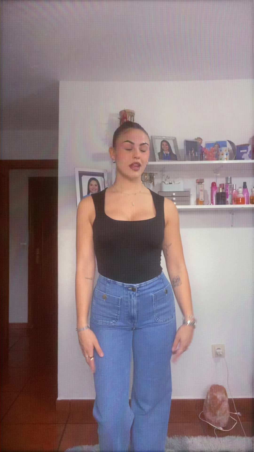 @Alba Badillo