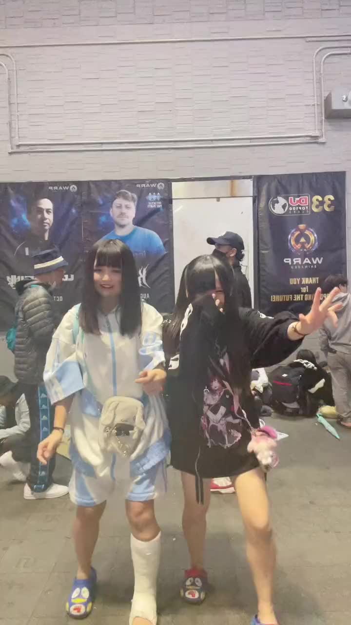 @AsianContent