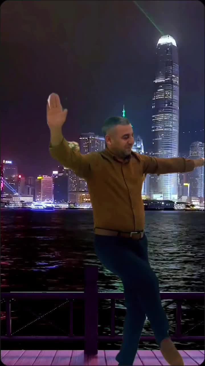 @El&ccedil;in H&uuml;seynov