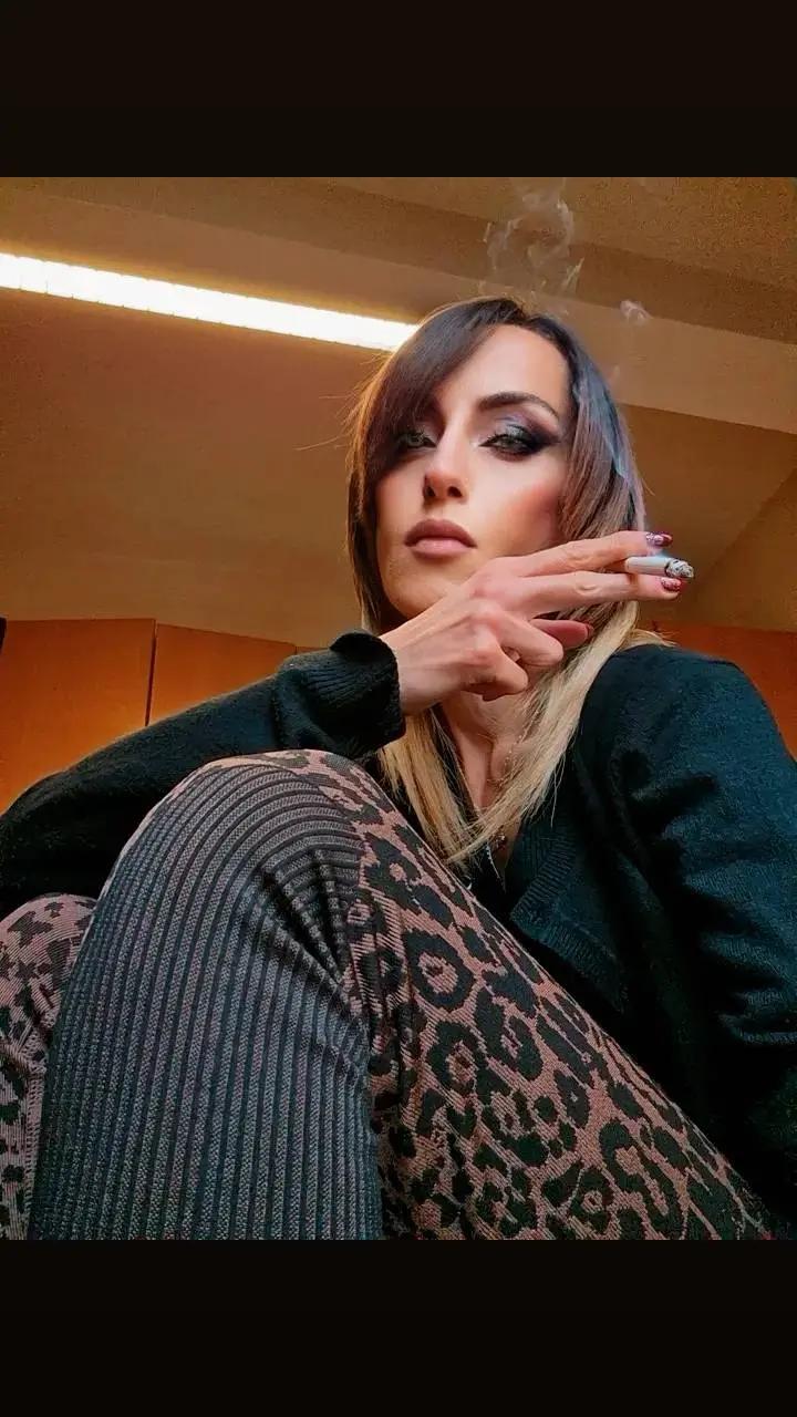 @tizianarebelgirl