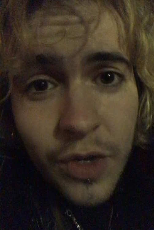 @🤓