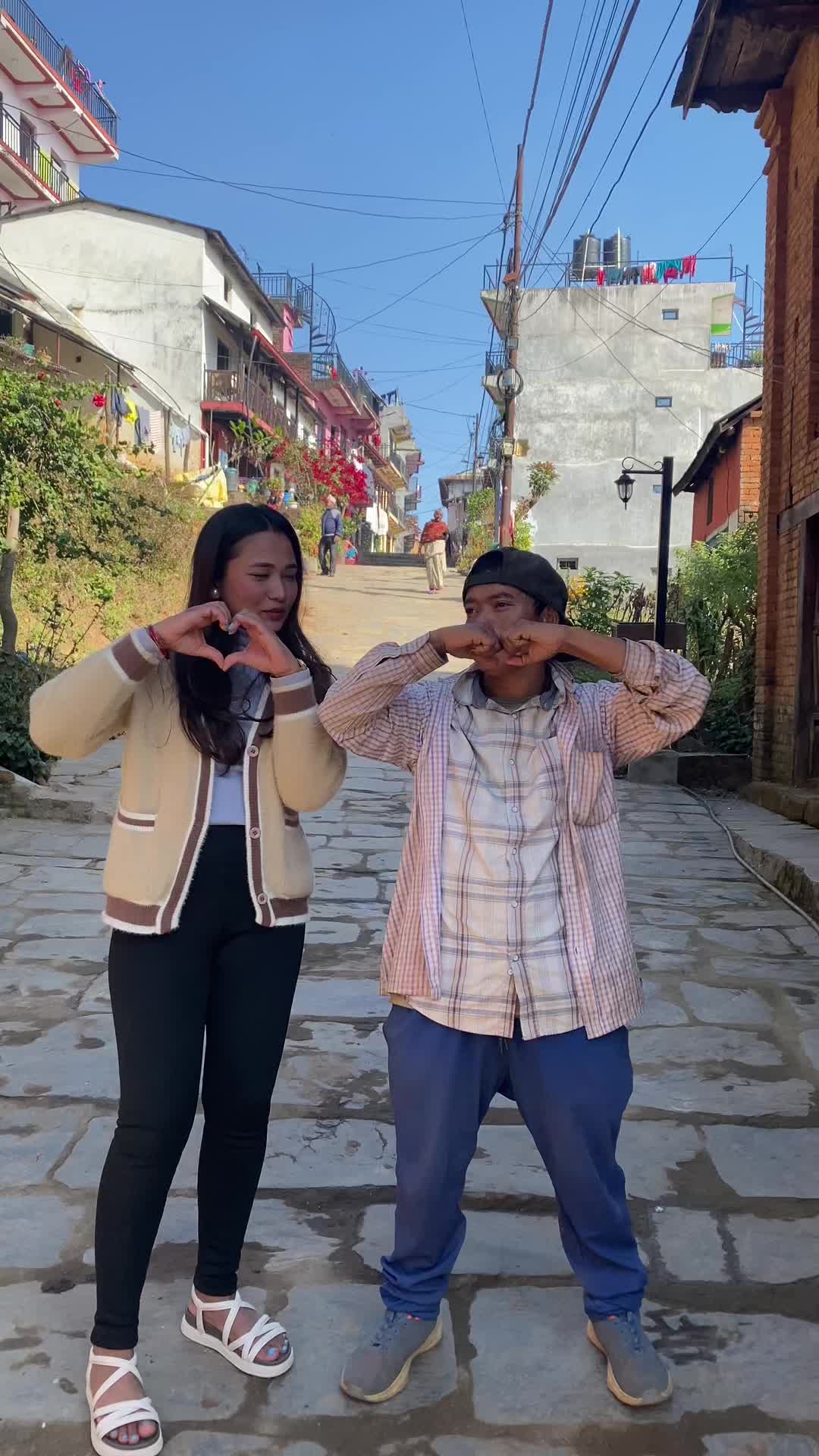 @Meenavlogs
