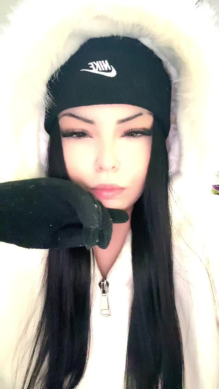 @𝐠𝐢𝐚𝐝𝐚👧🏻💘