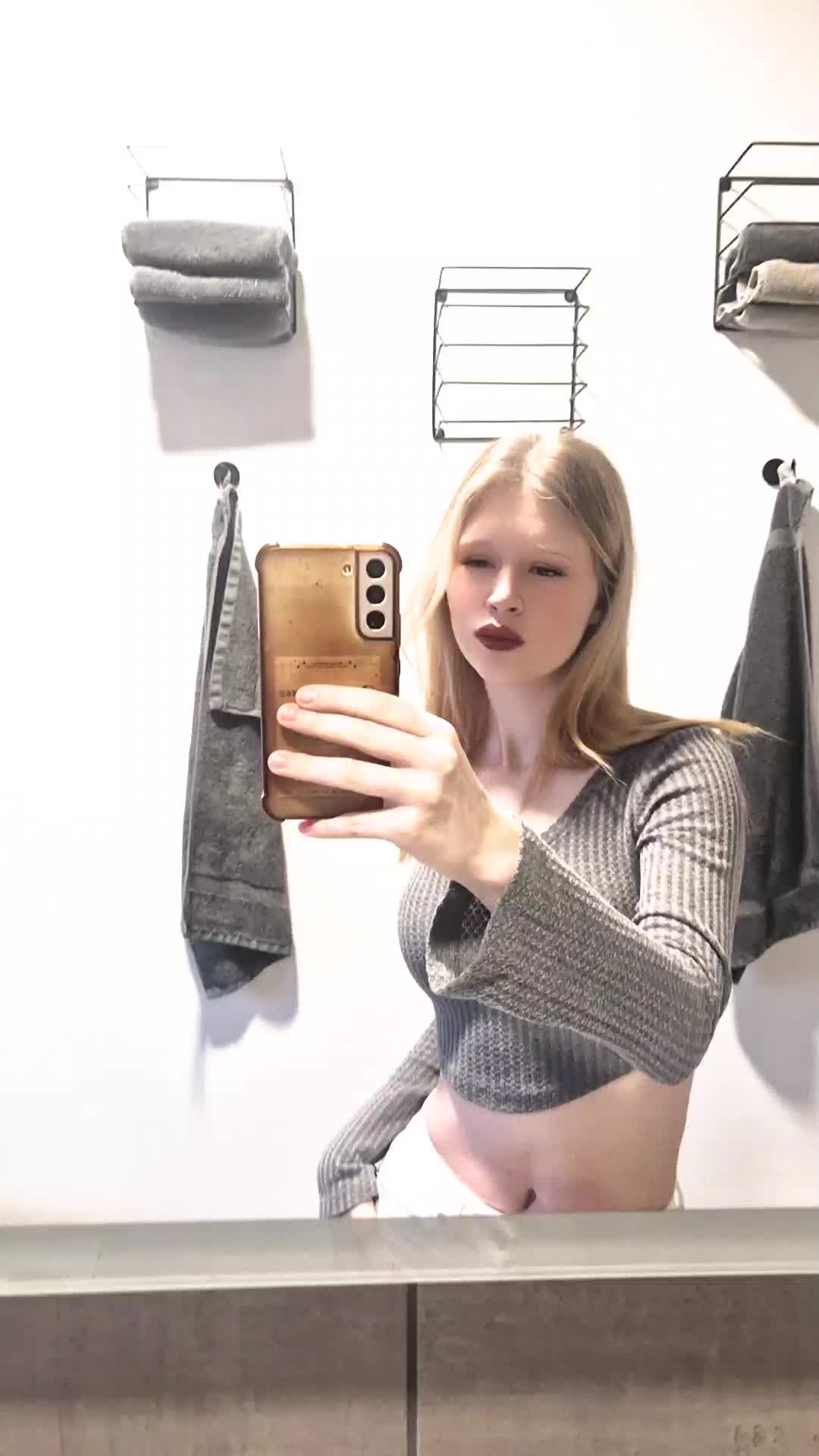 @leaslife18