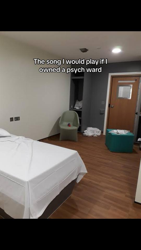 @Lily