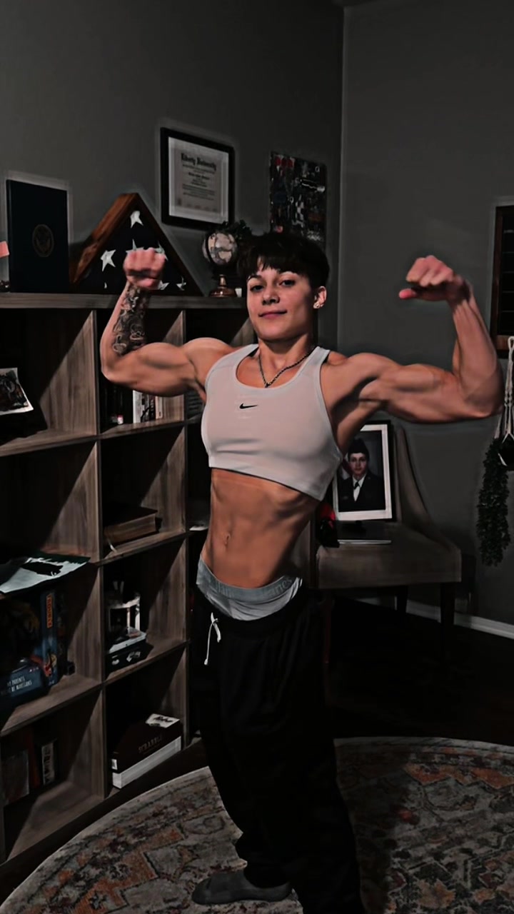 @lynleylifts