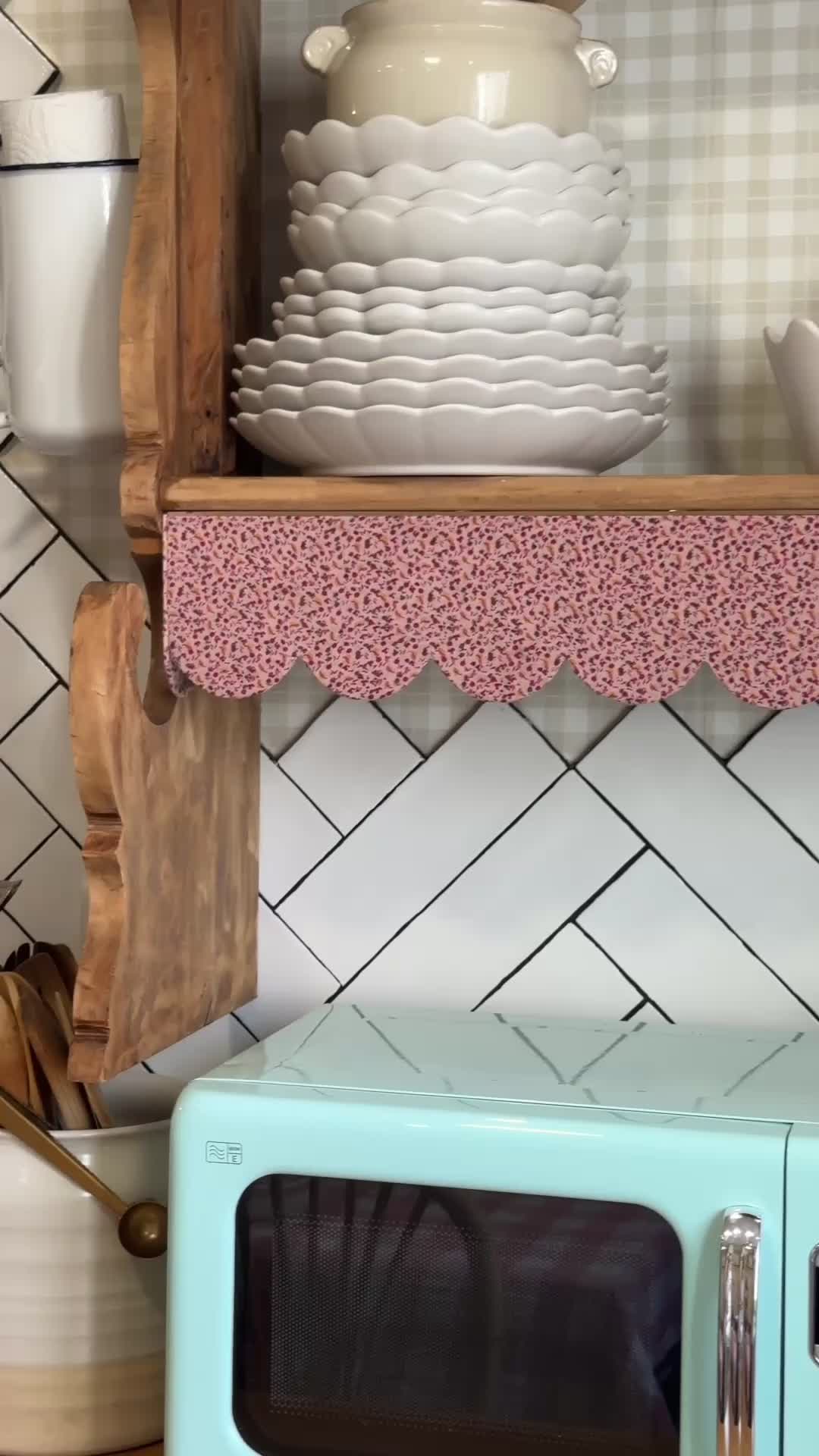 @Ana