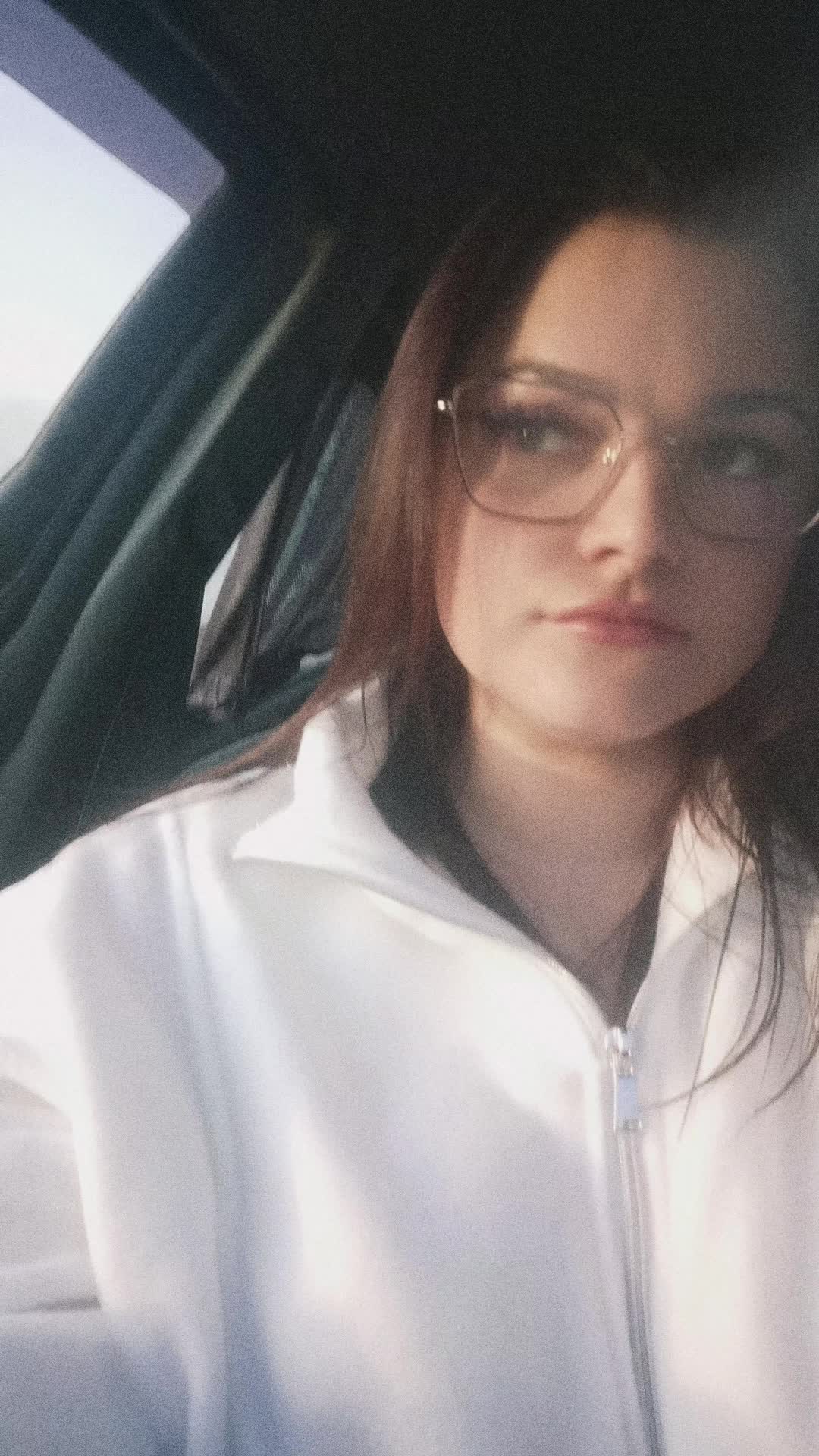 @Виктория