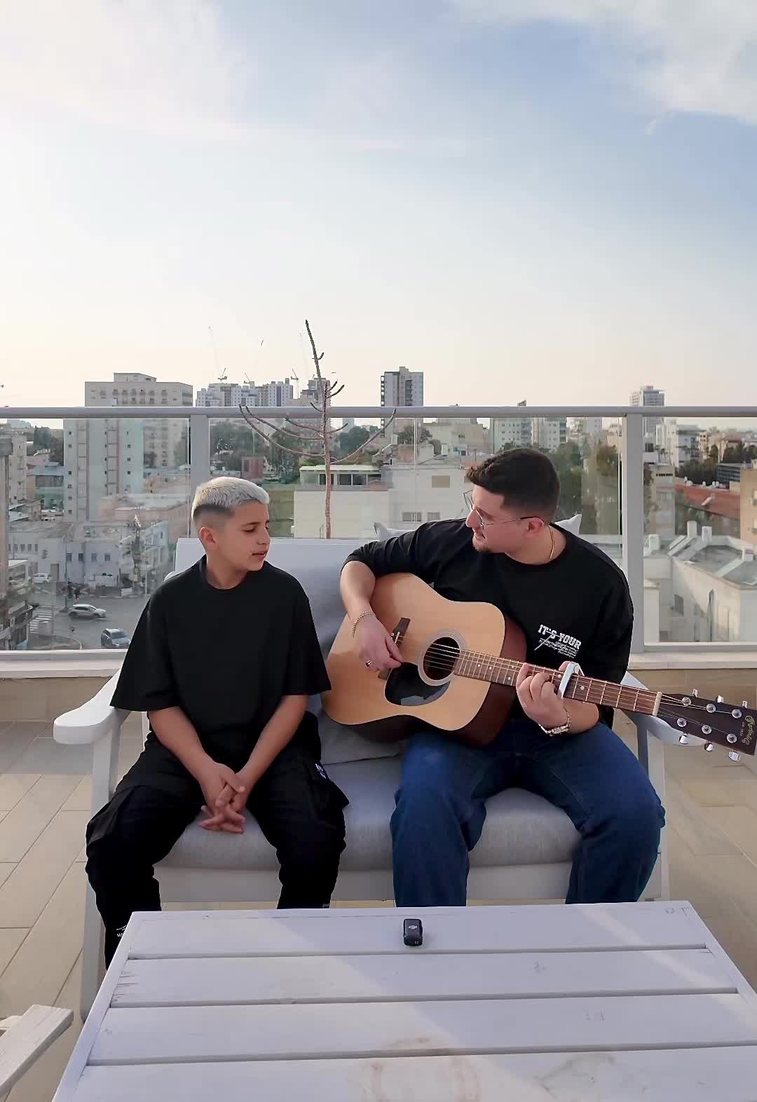 @Ben Chen בן חן