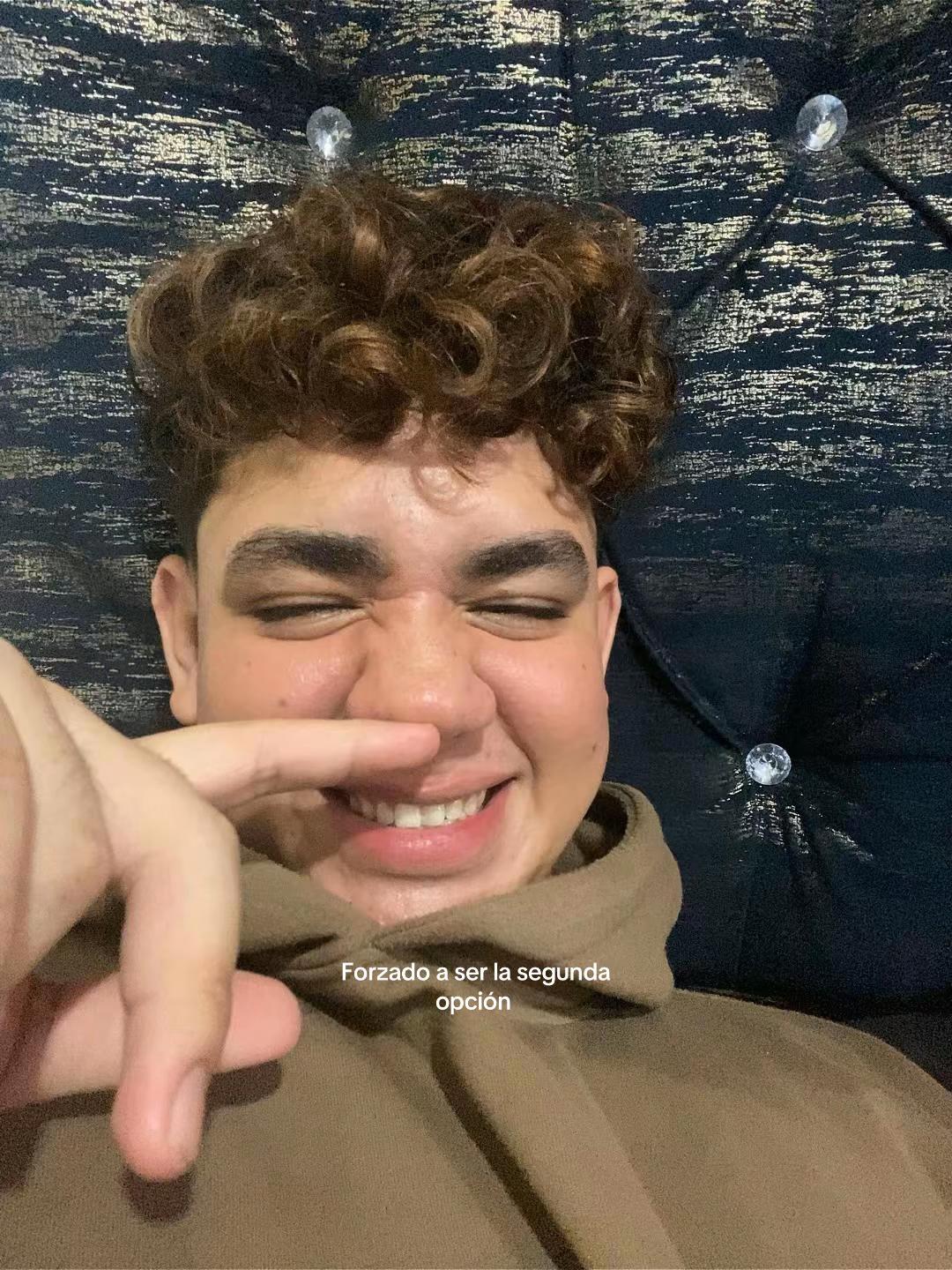 @Alexito
