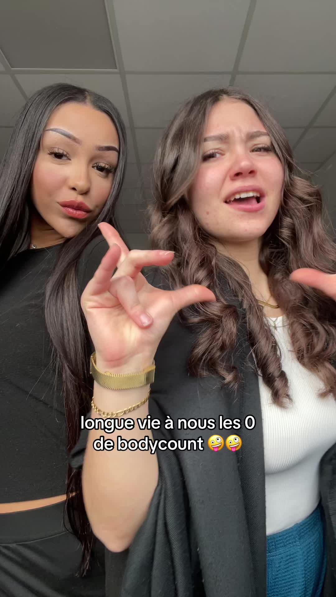 @lily