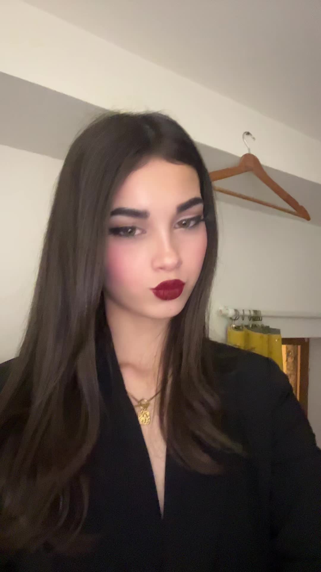 @Salom&eacute;💋