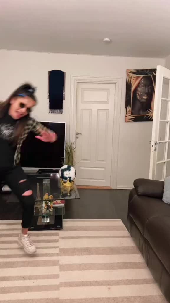 @sporty.shobi