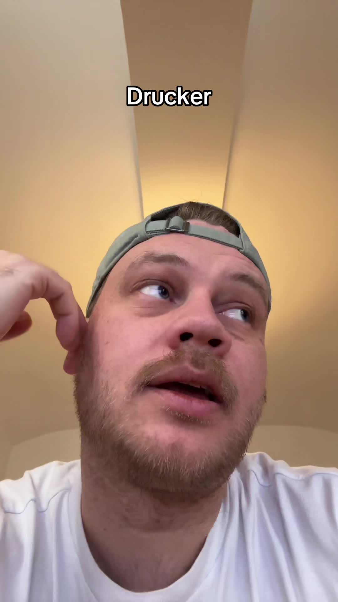@ClowdyRowdy