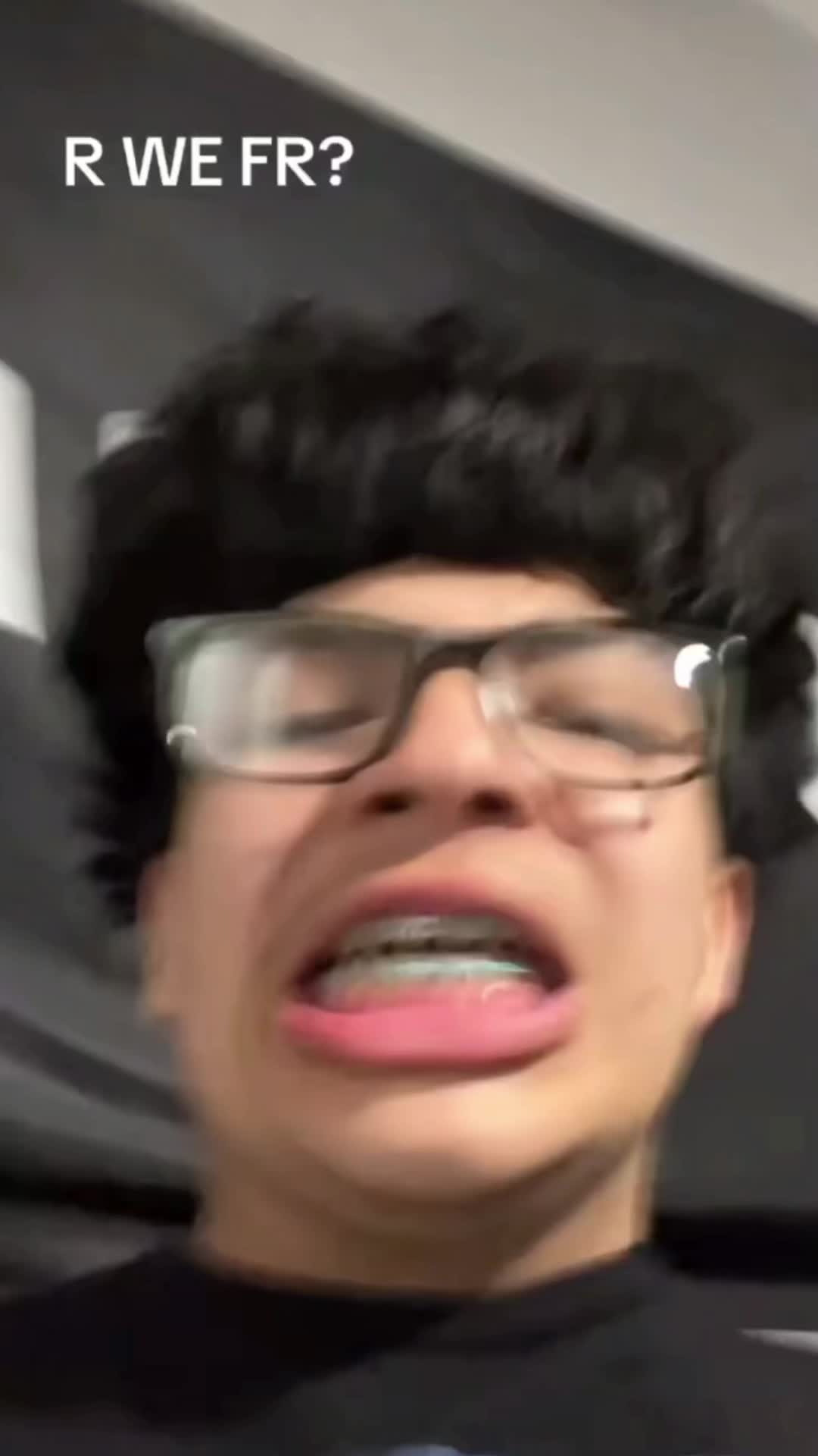 @ykwhoitis