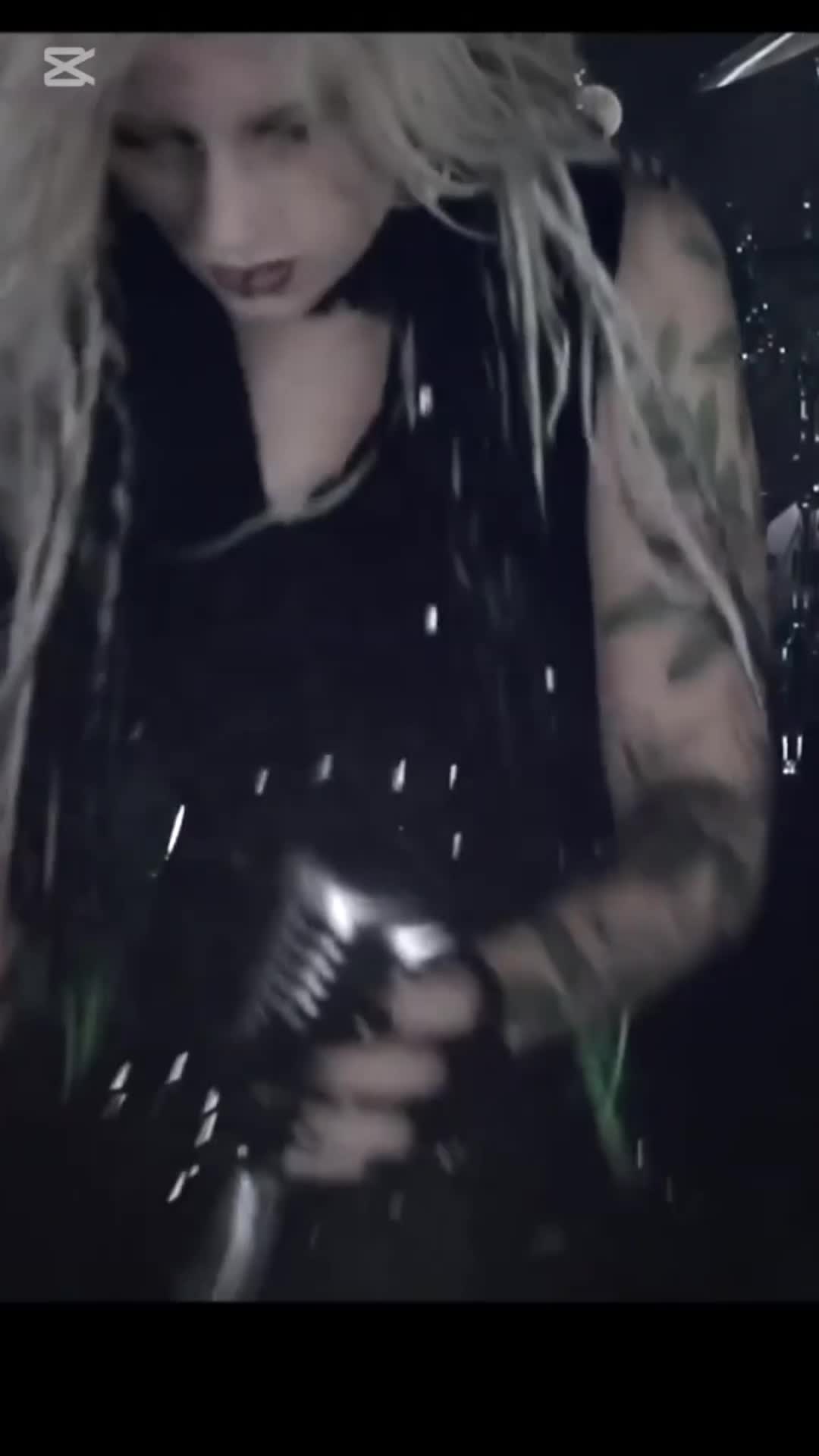 @𝕵𝖆𝖎𝖒𝖊 𝕱𝖑𝖔𝖗𝖊𝖘 ⚜️