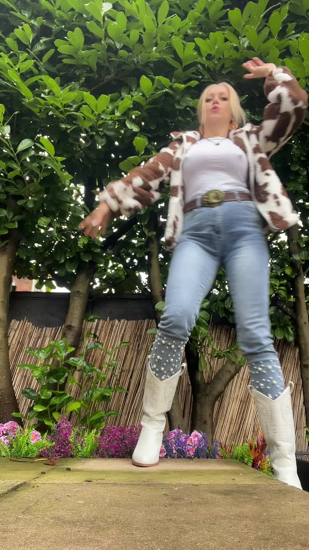 @sweetteach_ory