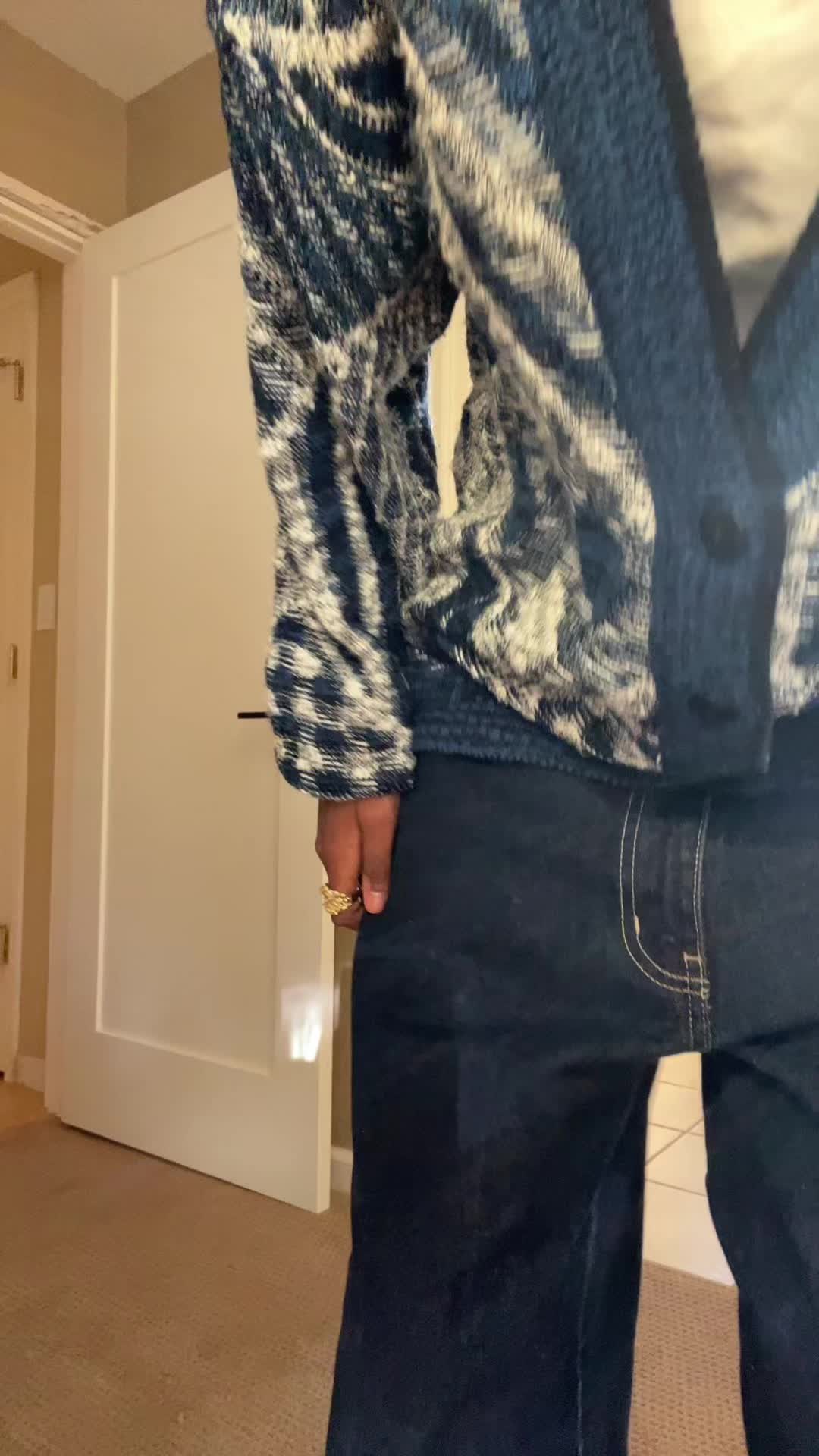 @☥