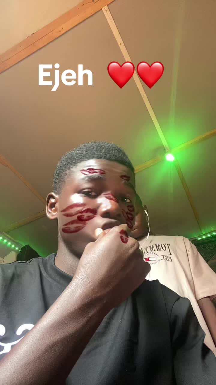 @💔🥲
