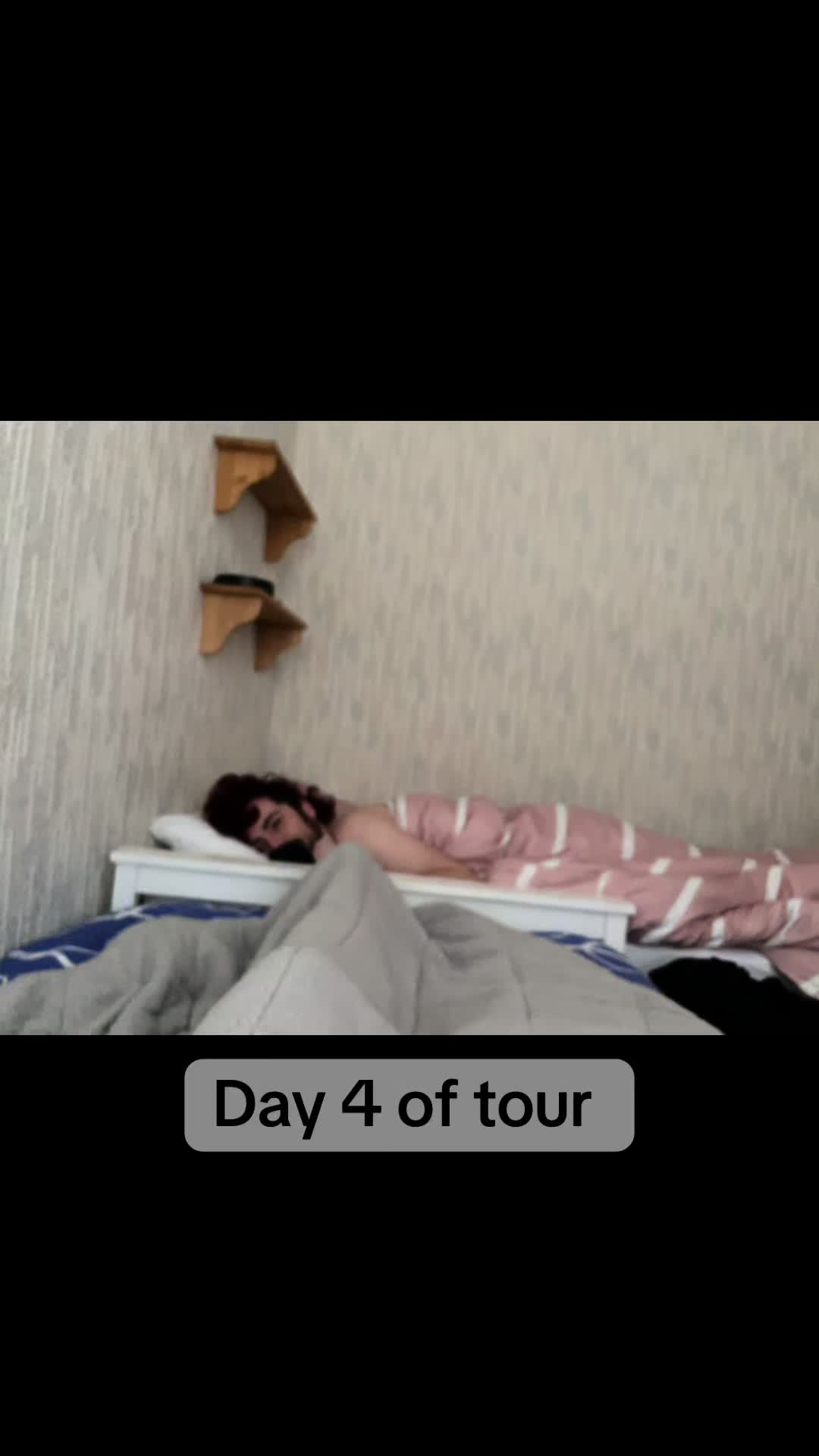 @TheHeadlites