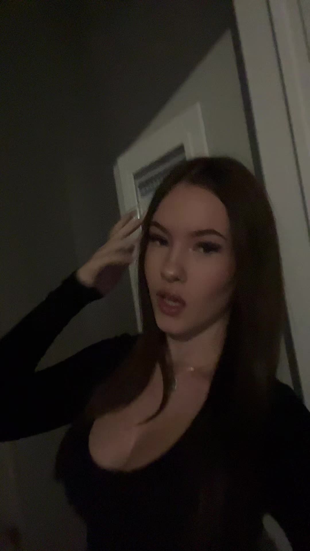 @𝒩ℯ𝓁𝒶