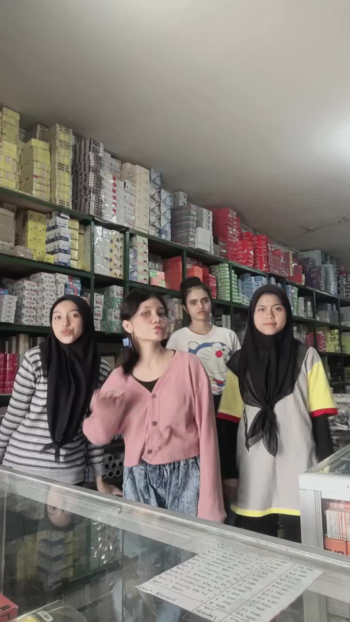 @PucukMerah