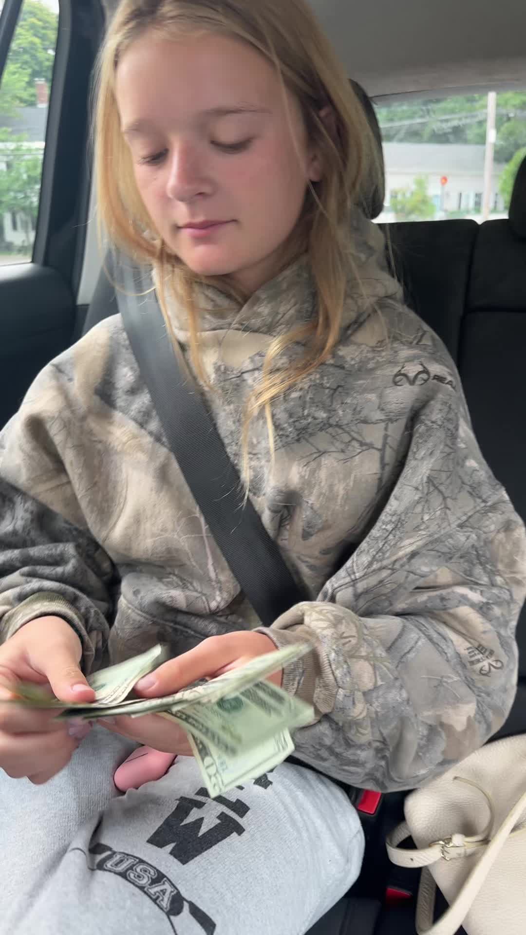 @crybabycow101