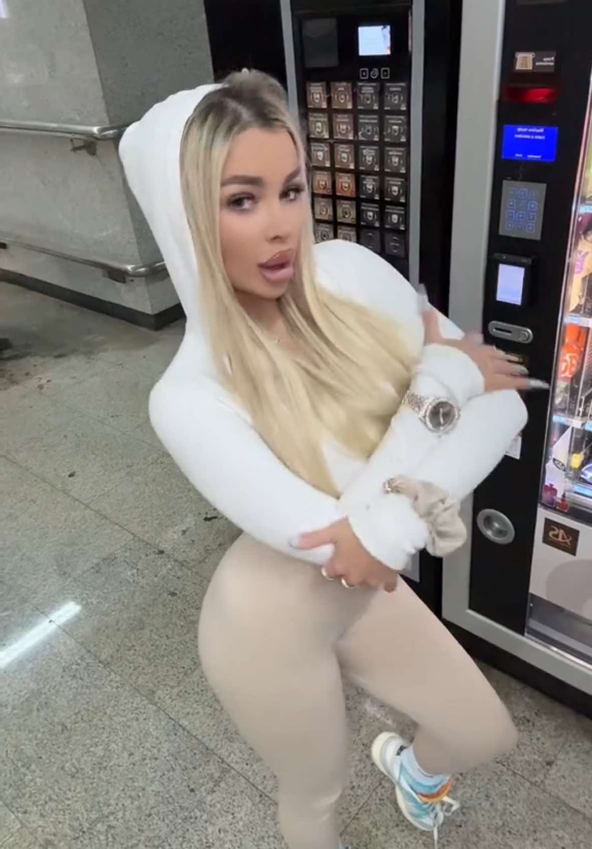 @Anja