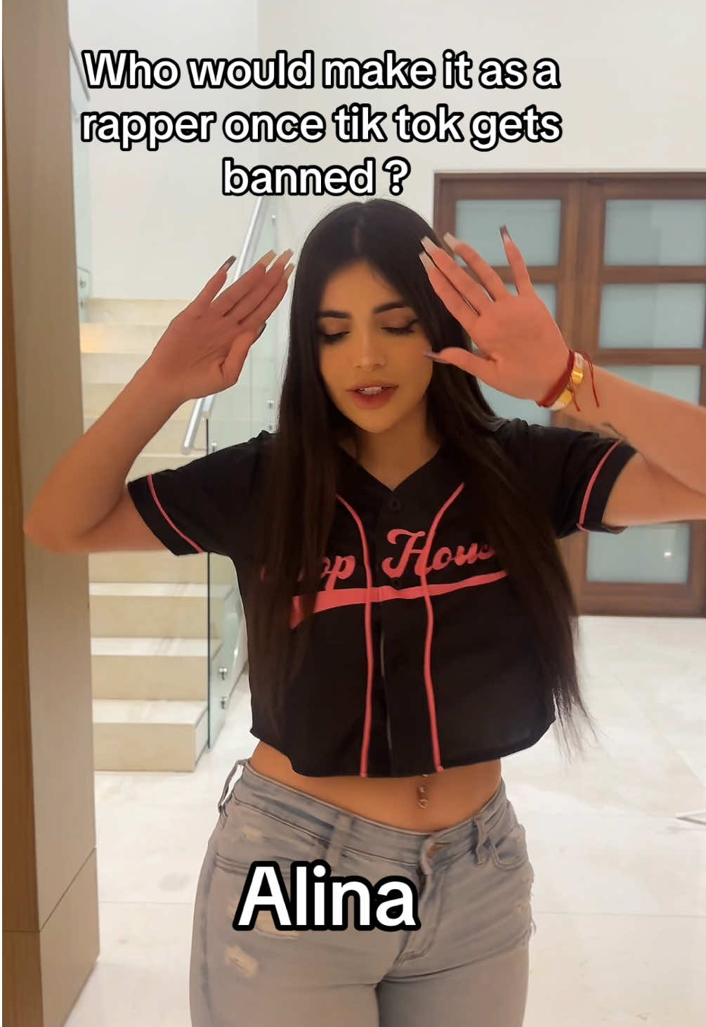 @Alina Rose