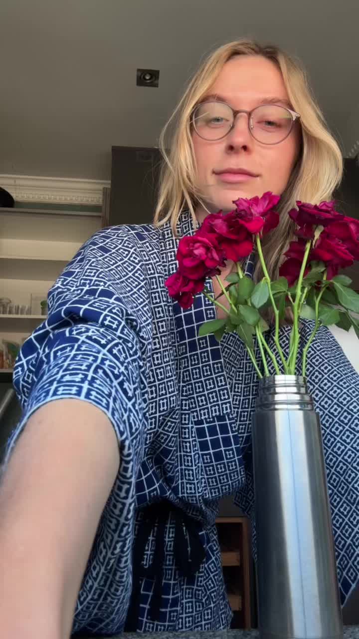 You Rina Yourina (@you.rina) - Urlebird