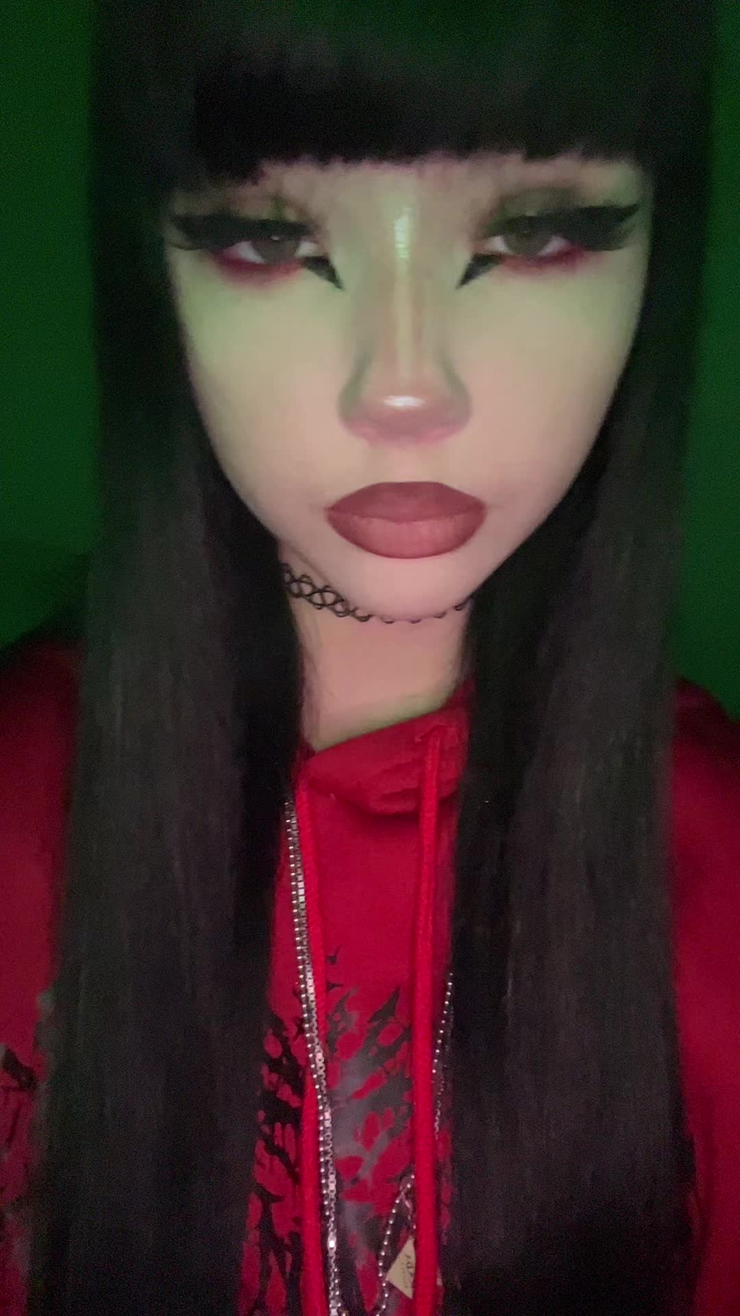 @Ava
