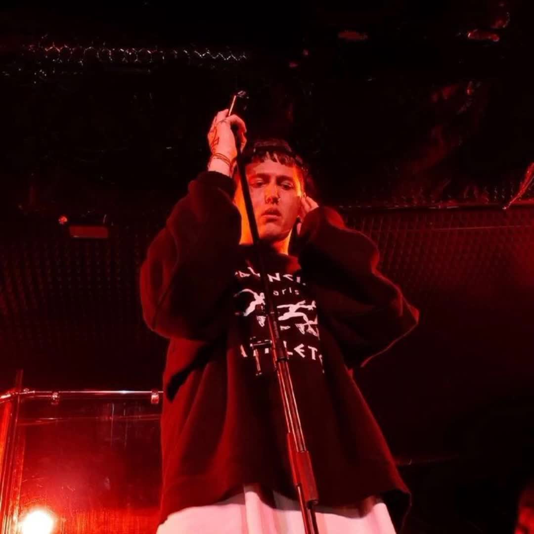 @сияние лапы⁴⁰⁴☮
