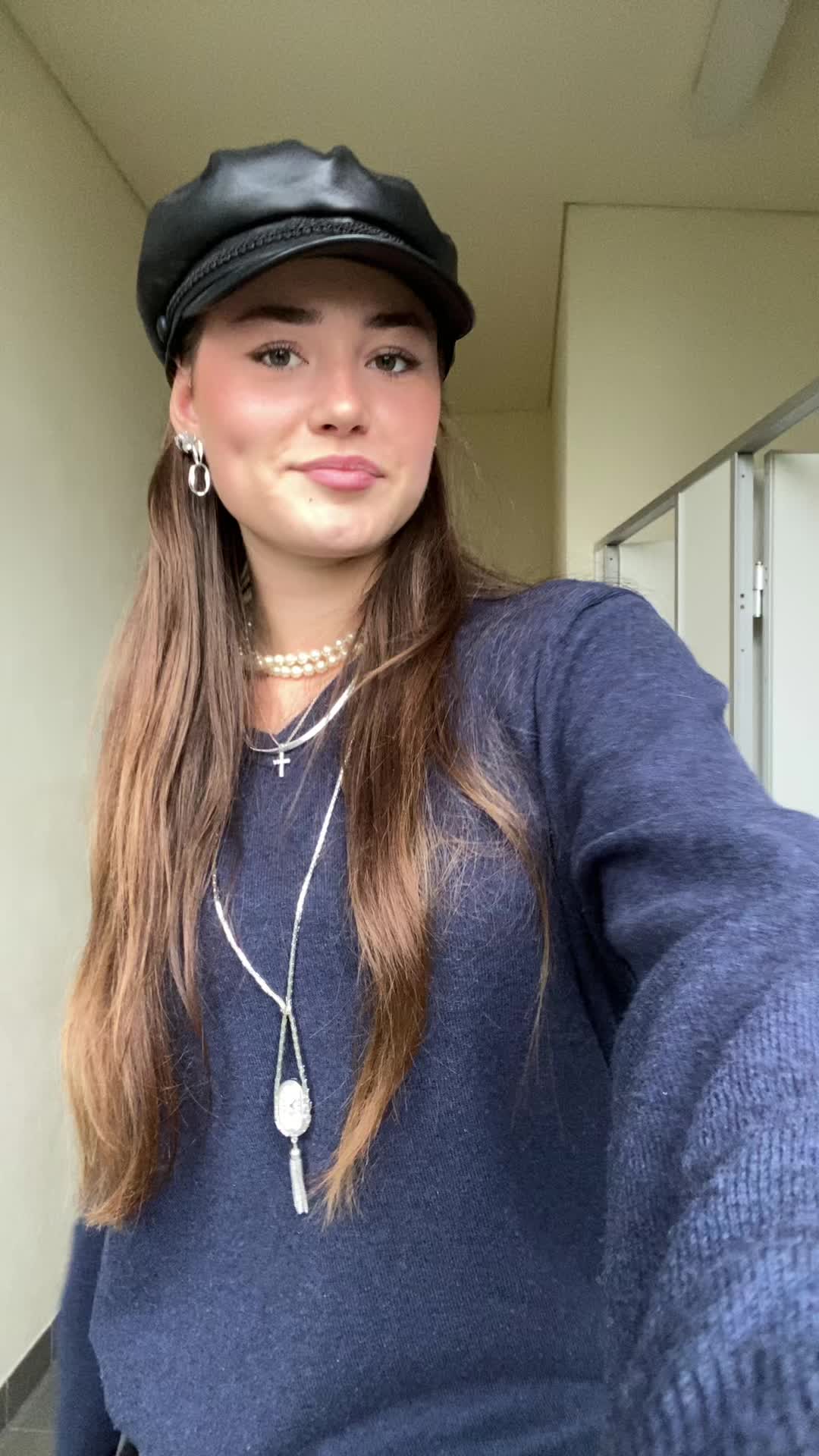 @Coraaaa