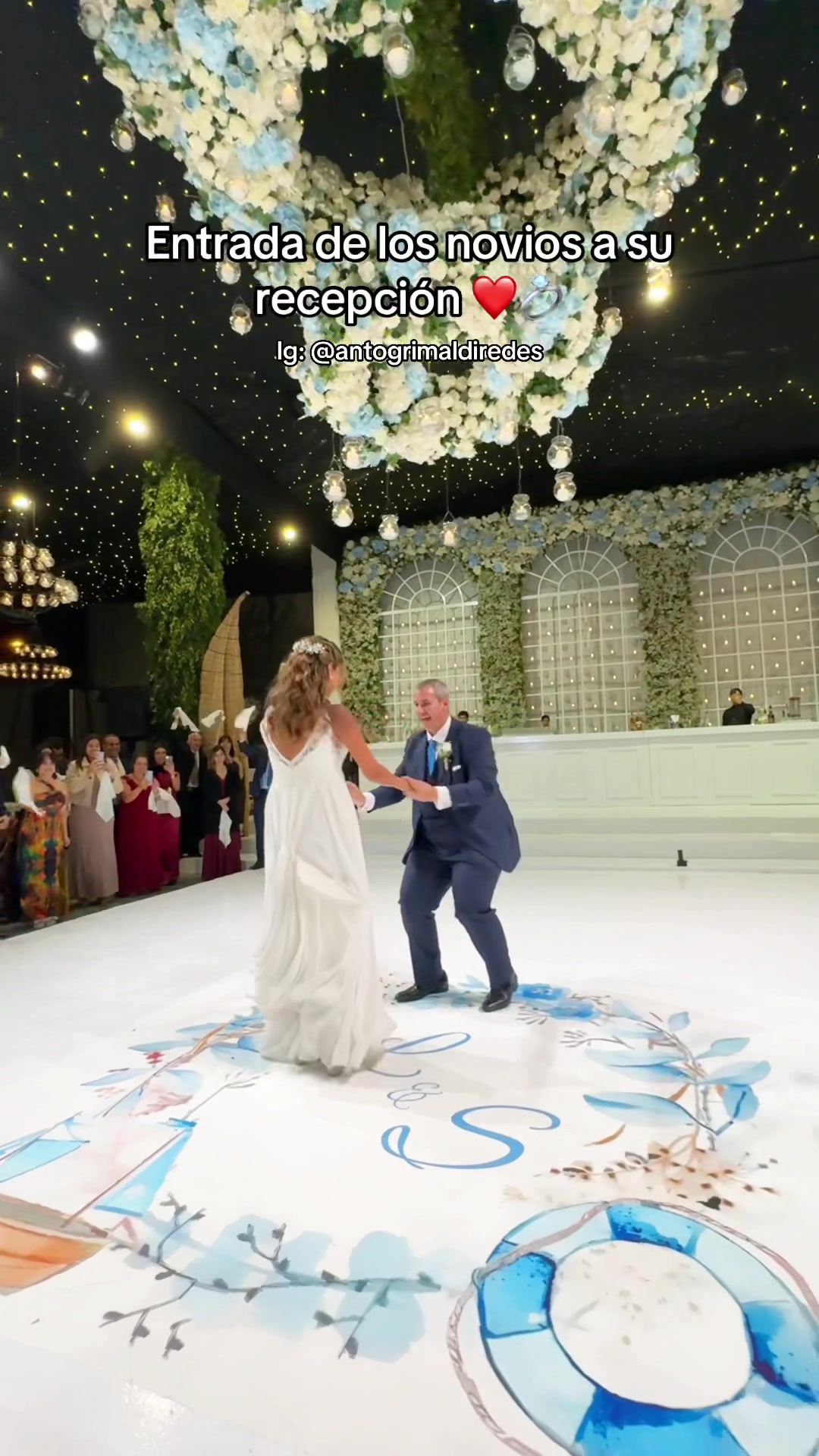 @Esc&aacute;pate conmigo | 📲💍